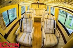 xe limousine Hạ Long Hà Nội gọi 0945212218